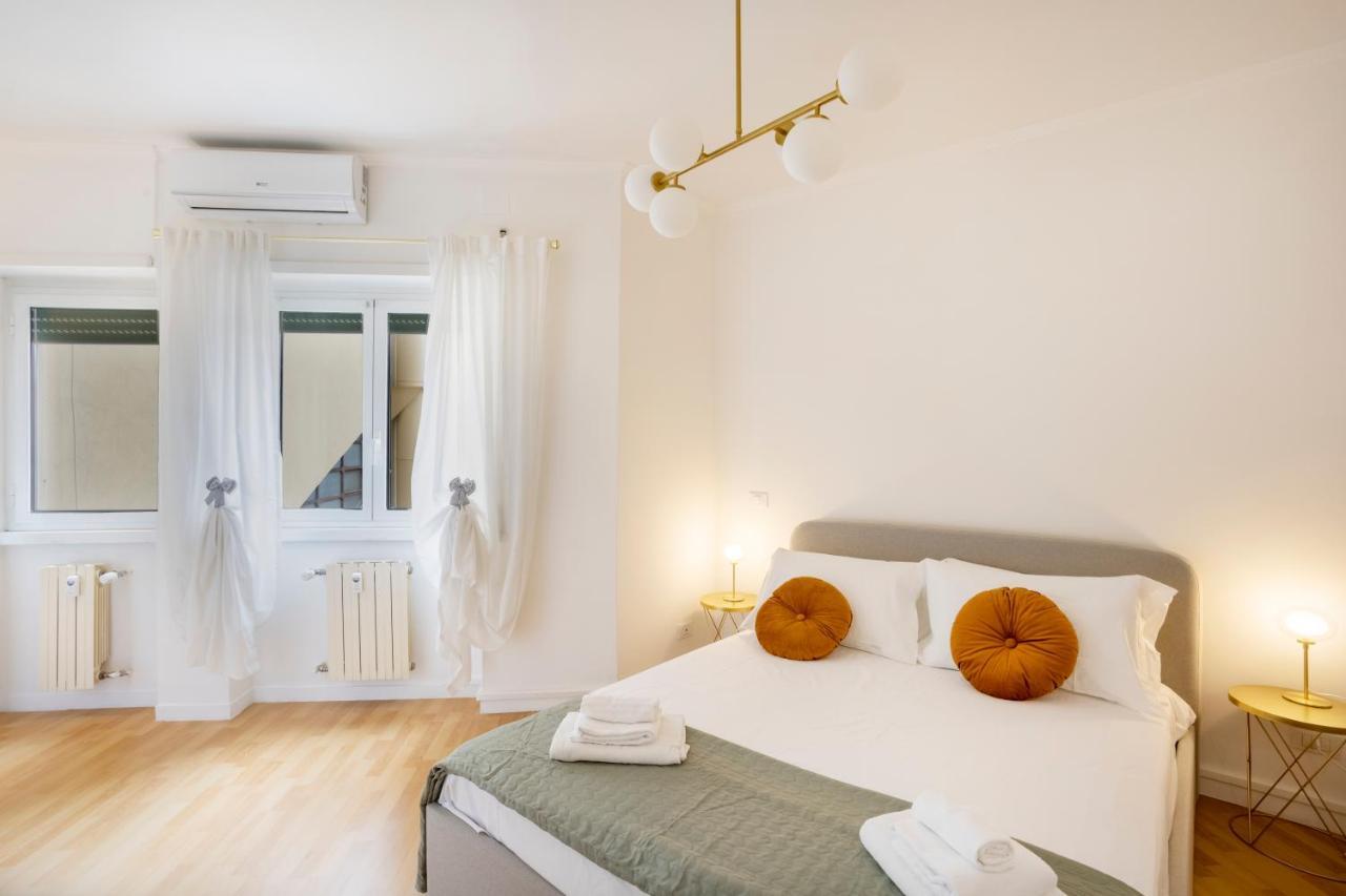 Re Di Roma - Charme Apartment Екстер'єр фото