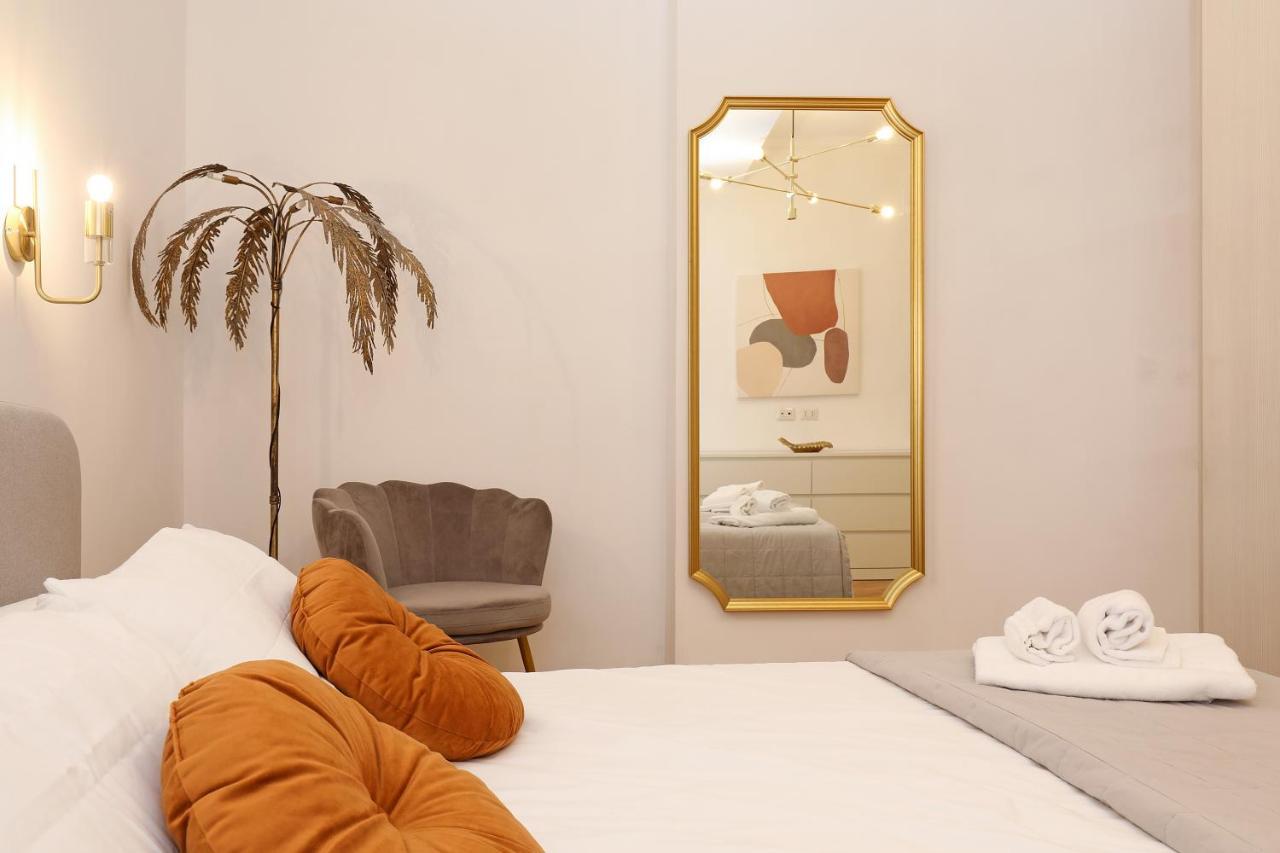 Re Di Roma - Charme Apartment Екстер'єр фото